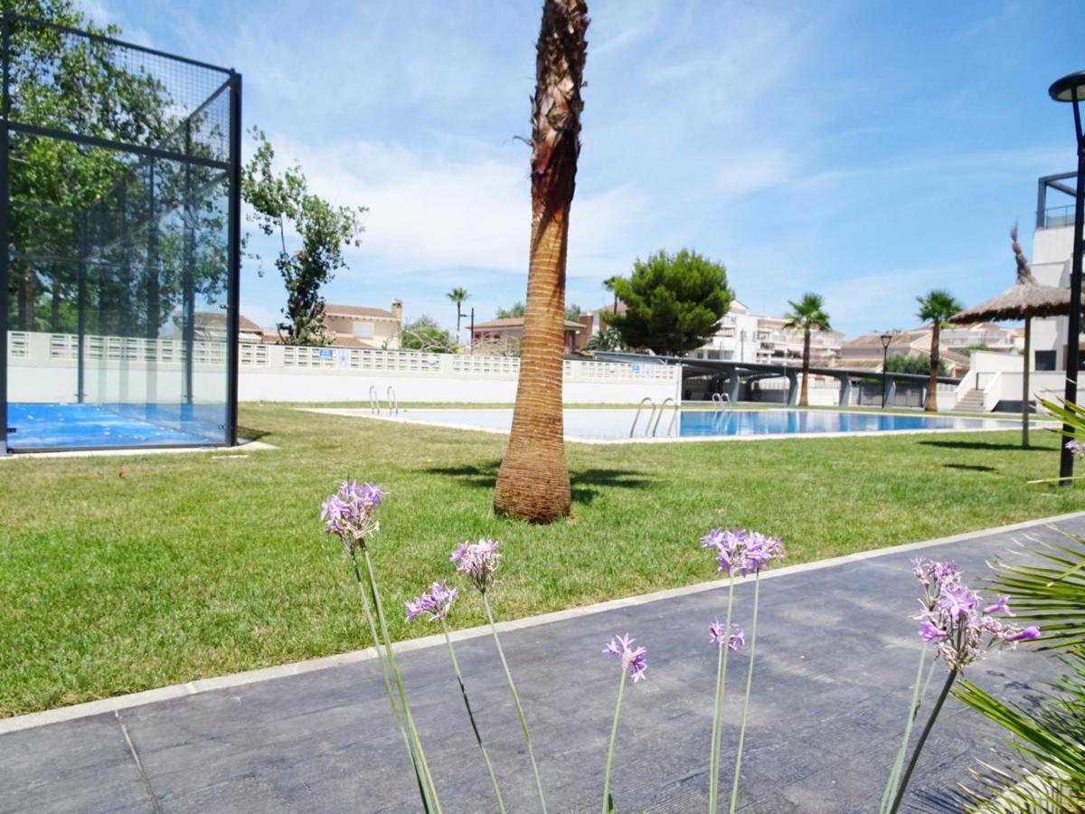 MAR JÓNICA - Las marinas Dénia Exterior foto